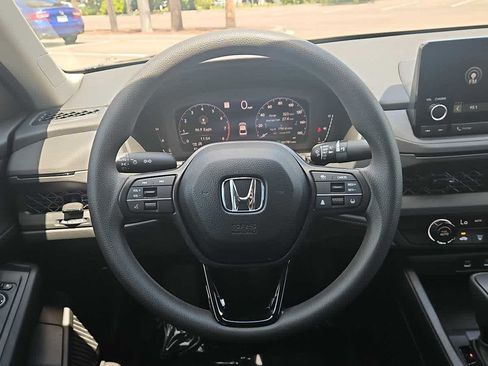 Certified 2025 Honda Accord LX image 11