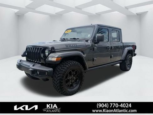 Used 2021 Jeep Gladiator Sport AWD/4WD image 7