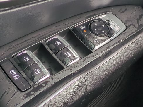 New 2026 Kia Sorento EX FWD image 22