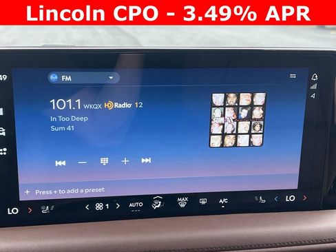 Certified 2025 Lincoln Aviator Reserve w/ Luxury Package image 18