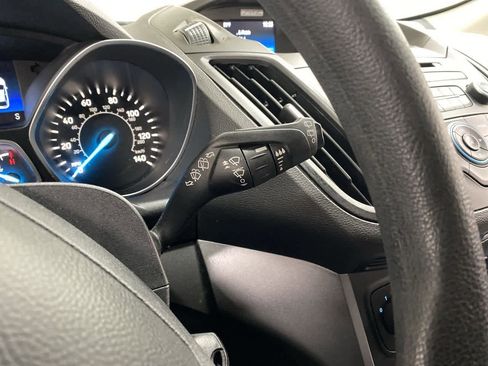 Used 2017 Ford Escape S image 23