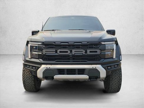 Used 2025 Ford F150 Raptor AWD/4WD image 8