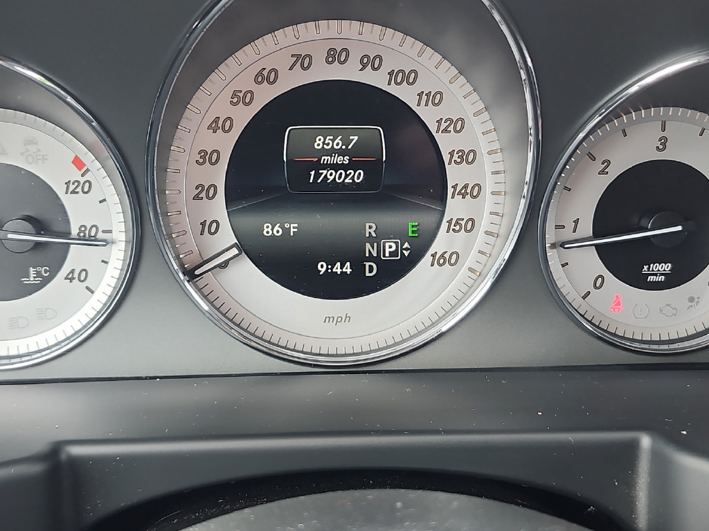 Used 2014 Mercedes-Benz GLK 250 BlueTEC 4MATIC image 32