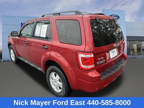 Used 2010 Ford Escape XLT image 5