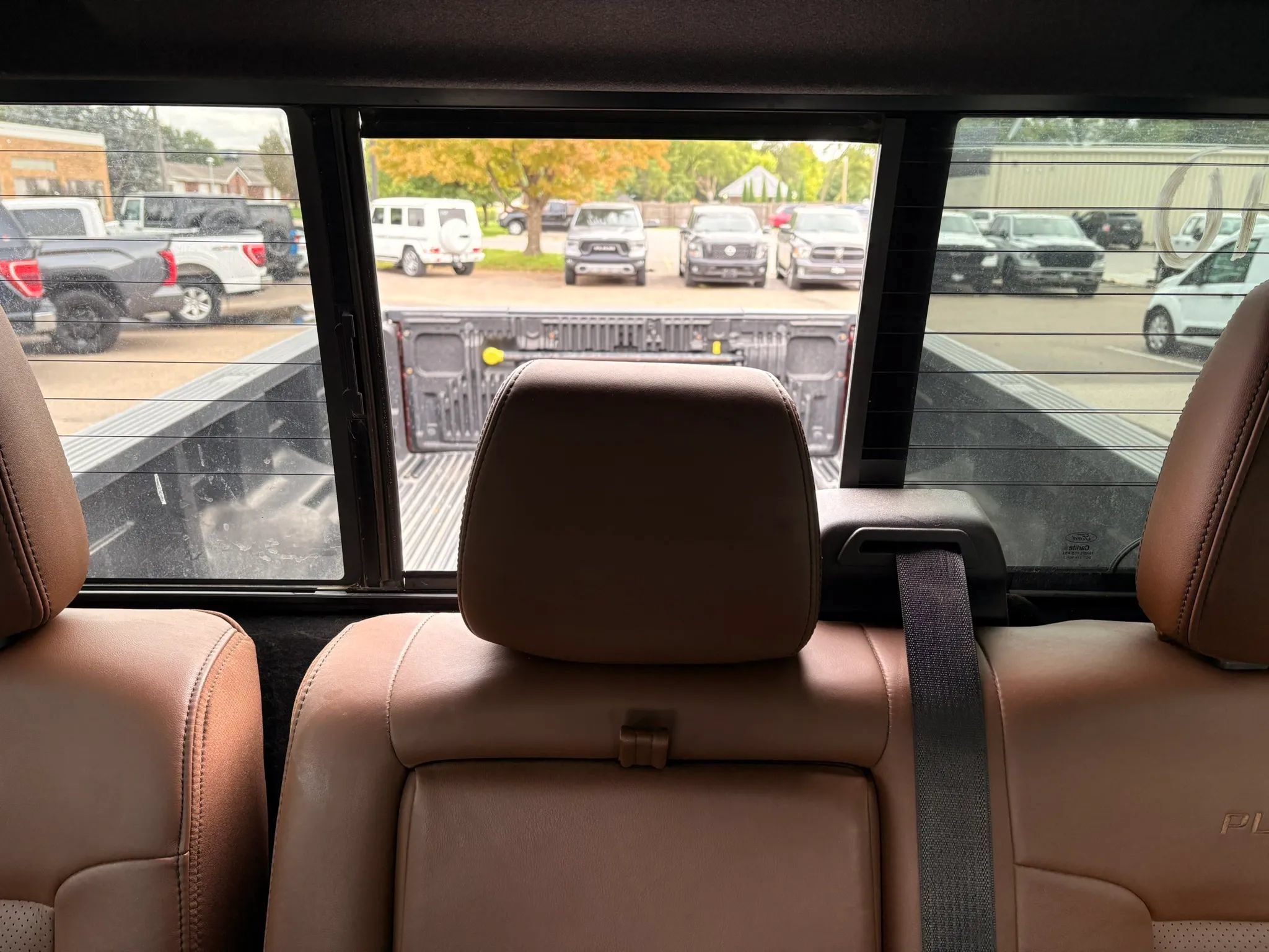 Used 2015 Ford F350 Platinum w/ Platinum Package AWD/4WD image 33
