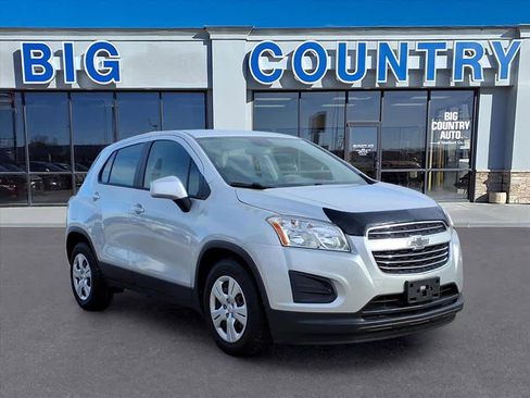 Used 2016 Chevrolet Trax LS image 8