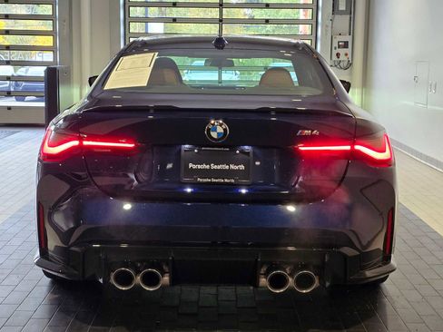 Used 2024 BMW M4 Coupe w/ Executive Package image 9