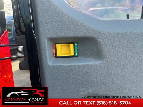 Used 2017 Ford Transit 350 XLT image 21