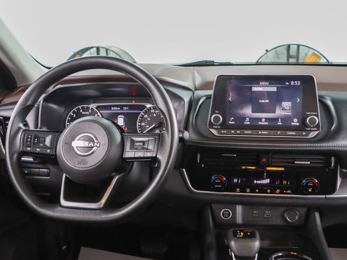 Used 2022 Nissan Rogue SV AWD/4WD image 17