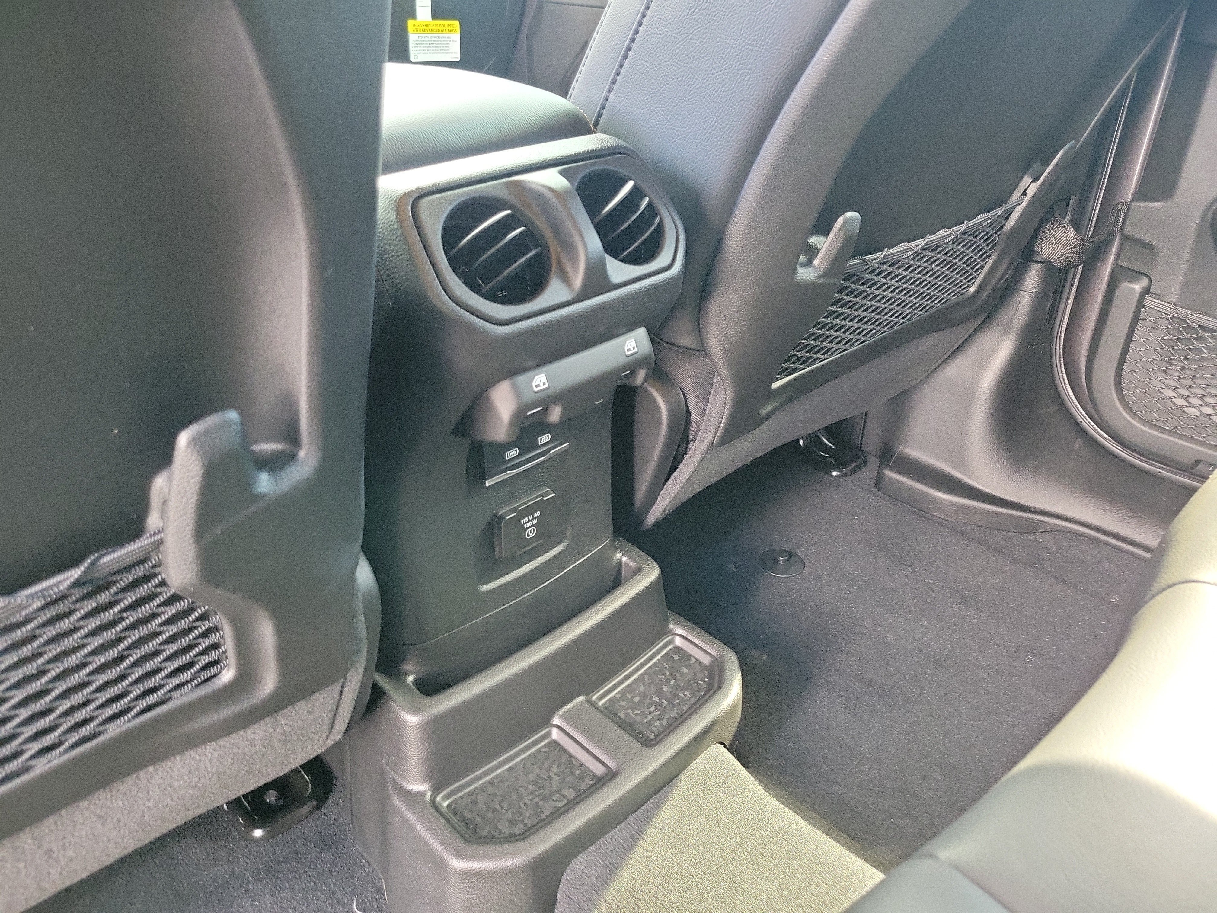 New 2026 Jeep Wrangler Unlimited Sahara AWD/4WD image 14