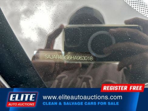 Used 2017 Jaguar XE image 20