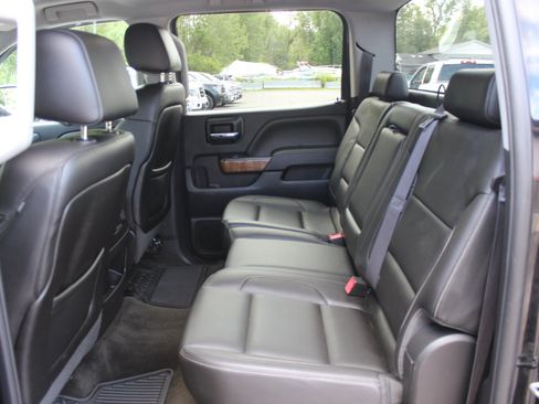 Used 2014 GMC Sierra 1500 SLT w/ Suspension Package, Off-Road AWD/4WD image 31