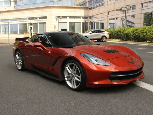 Used 2015 Chevrolet Corvette Stingray Coupe w/ 3LT Preferred Equipment Group RWD image 1