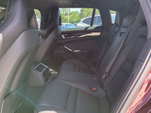 Used 2022 Porsche Panamera GTS image 15