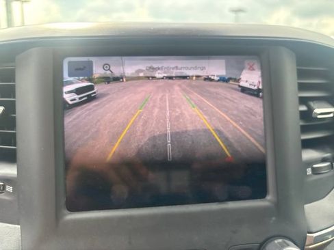 Used 2022 RAM 1500 Laramie AWD/4WD image 32