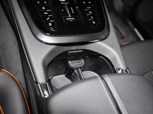 Used 2025 Aston Martin DBX 707 image 50