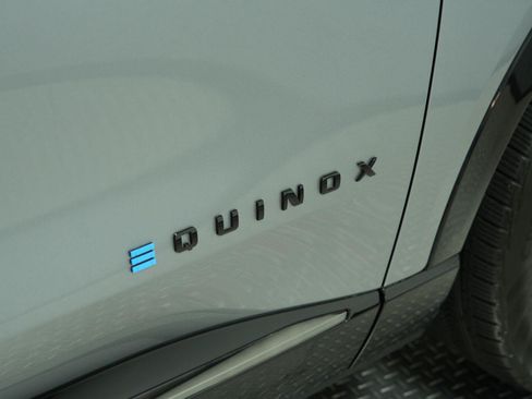 Used 2026 Chevrolet Equinox EV RS w/ Convenience Package II AWD/4WD image 29