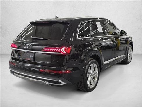 Used 2023 Audi Q7 2.0T Premium w/ Convenience Package image 5