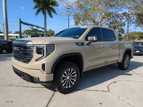 Used 2022 GMC Sierra 1500 AT4 w/ AT4 Premium Package image 7