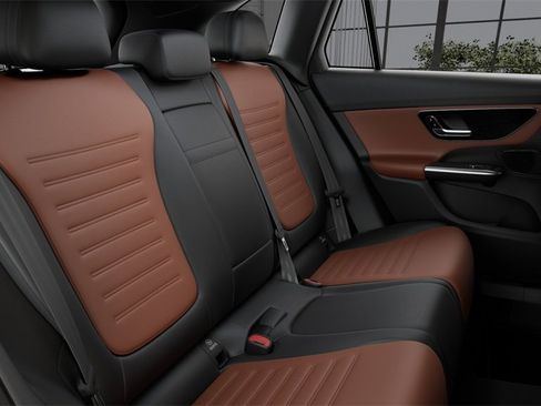 New 2025 Mercedes-Benz GLC 300 image 40