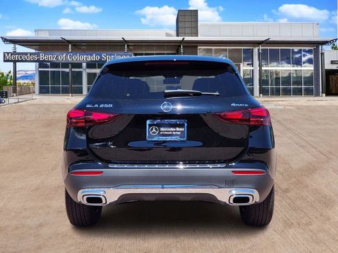 New 2026 Mercedes-Benz GLA 250 4MATIC image 6