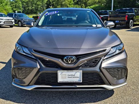 Used 2024 Toyota Camry XSE FWD image 9