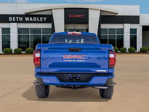 New 2026 GMC Canyon Elevation w/ Convenience Package image 6