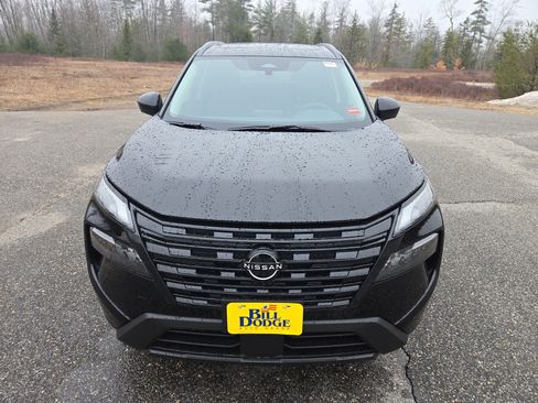 New 2026 Nissan Rogue SV image 10
