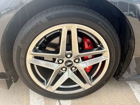 Used 2024 Ford Mustang GT Premium image 8