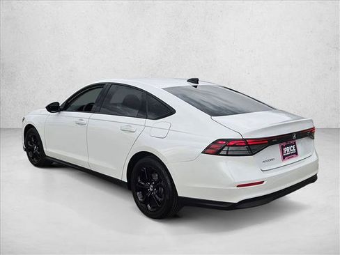 Used 2025 Honda Accord SE image 8