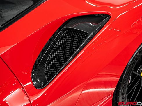 Used 2020 Ferrari 488 Pista Coupe image 20