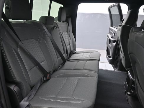 New 2026 RAM 1500 Express image 12