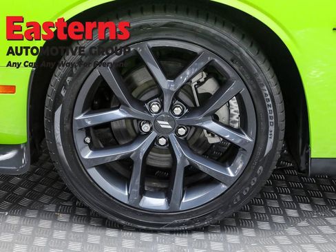 Used 2023 Dodge Challenger R/T w/ Plus Package image 30