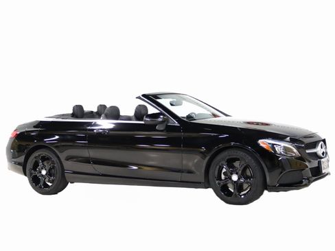 Used 2017 Mercedes-Benz C 300 4MATIC Cabriolet image 5