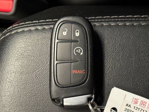 Used 2021 Jeep Cherokee Latitude Lux AWD/4WD image 19