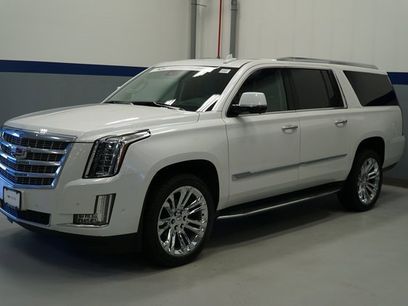 Used 2020 Cadillac Escalade ESV Luxury w/ LPO, Radiant Package