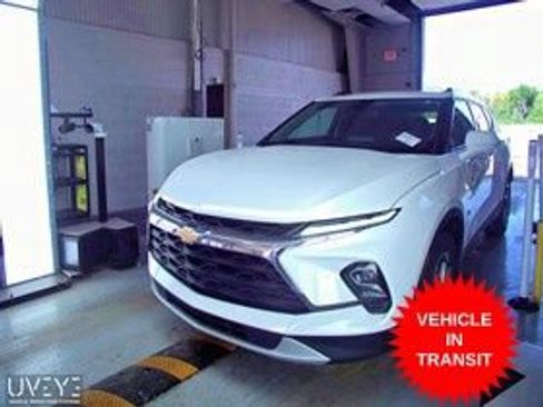 Used 2023 Chevrolet Blazer LT w/ Convenience Package FWD image 1