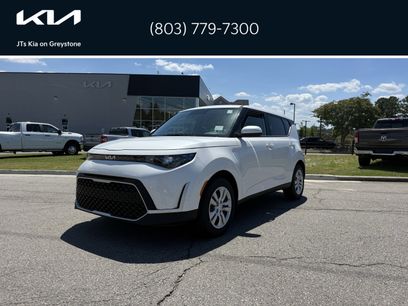 New 2025 Kia Soul LX