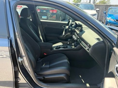 Certified 2025 Honda Civic Sport image 27