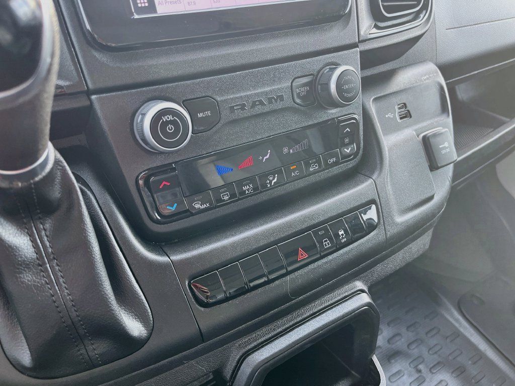 Used 2023 RAM ProMaster 2500 FWD image 15