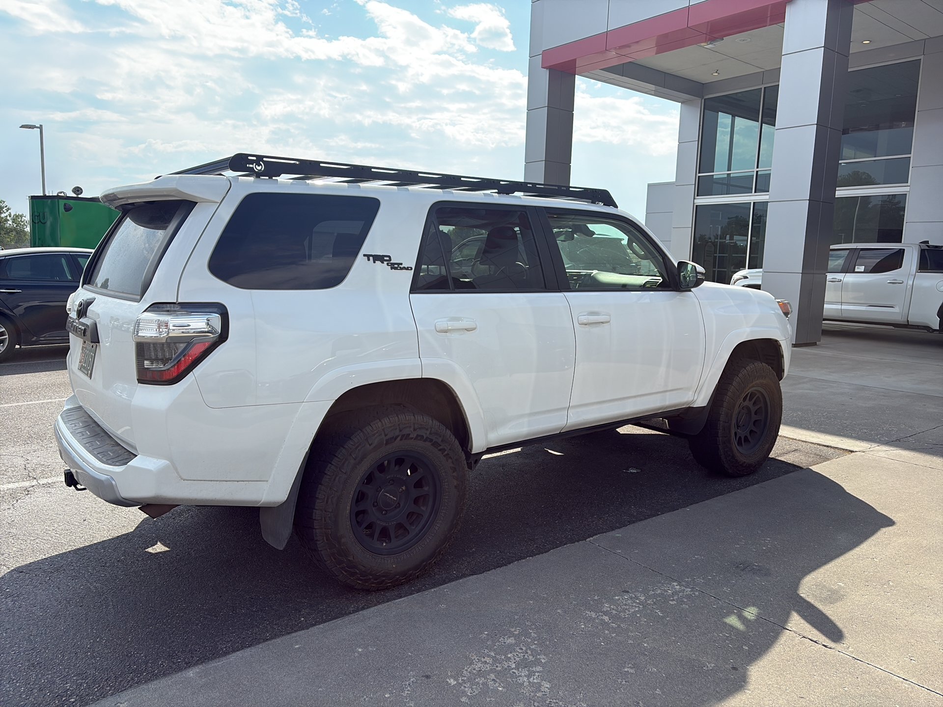 Used 2020 Toyota 4Runner TRD Off-Road Premium w/ Moonroof Package AWD/4WD image 35
