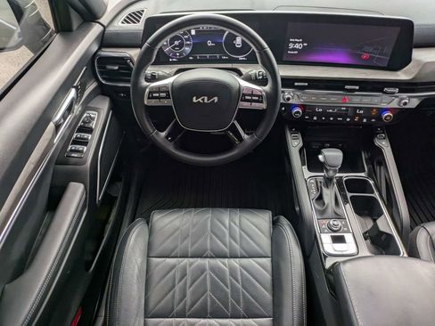 Used 2025 Kia Telluride SX X-Line AWD/4WD image 17
