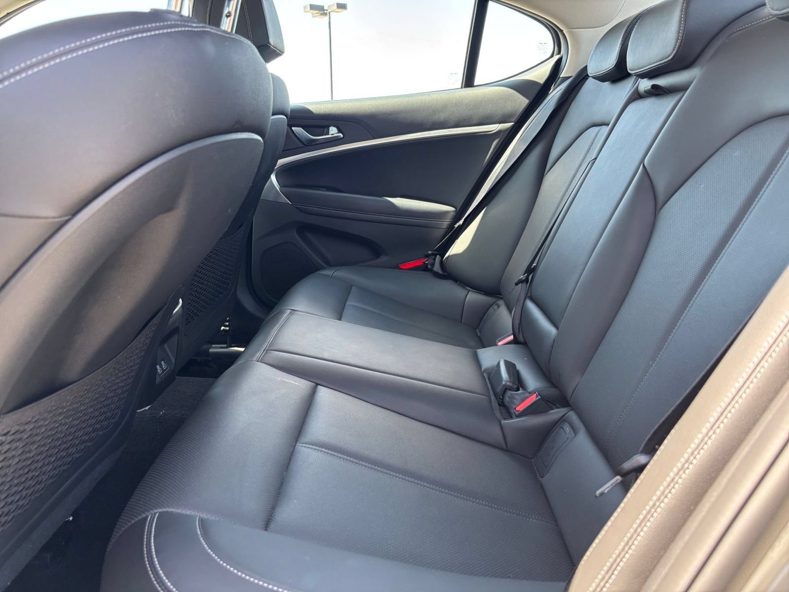 Used 2026 Genesis G70 2.5T RWD image 27