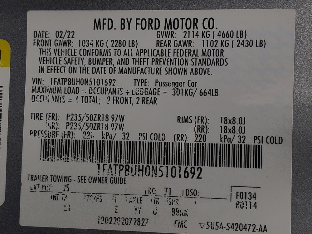 Used 2022 Ford Mustang Premium RWD image 33