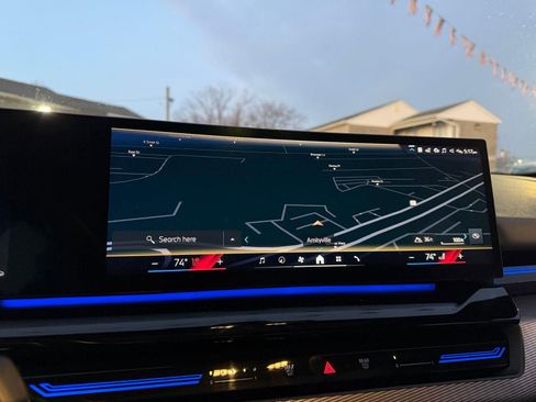 Used 2026 BMW 530i xDrive image 30