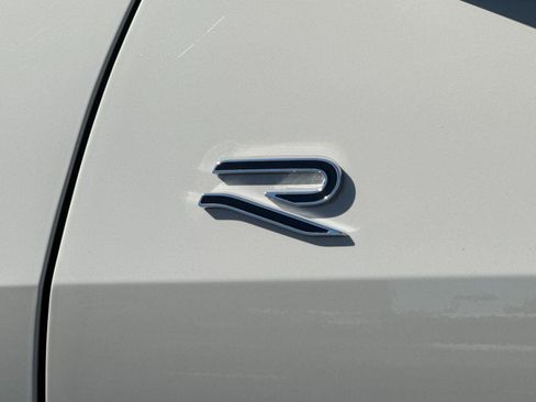 New 2026 Volkswagen Tiguan SEL R-Line image 26