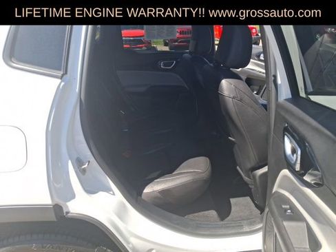 Certified 2025 Jeep Compass Limited AWD/4WD image 28