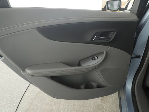 Used 2015 Chevrolet Impala LS image 16