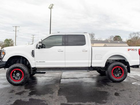 Used 2020 Ford F350 Lariat w/ Lariat Value Package image 4