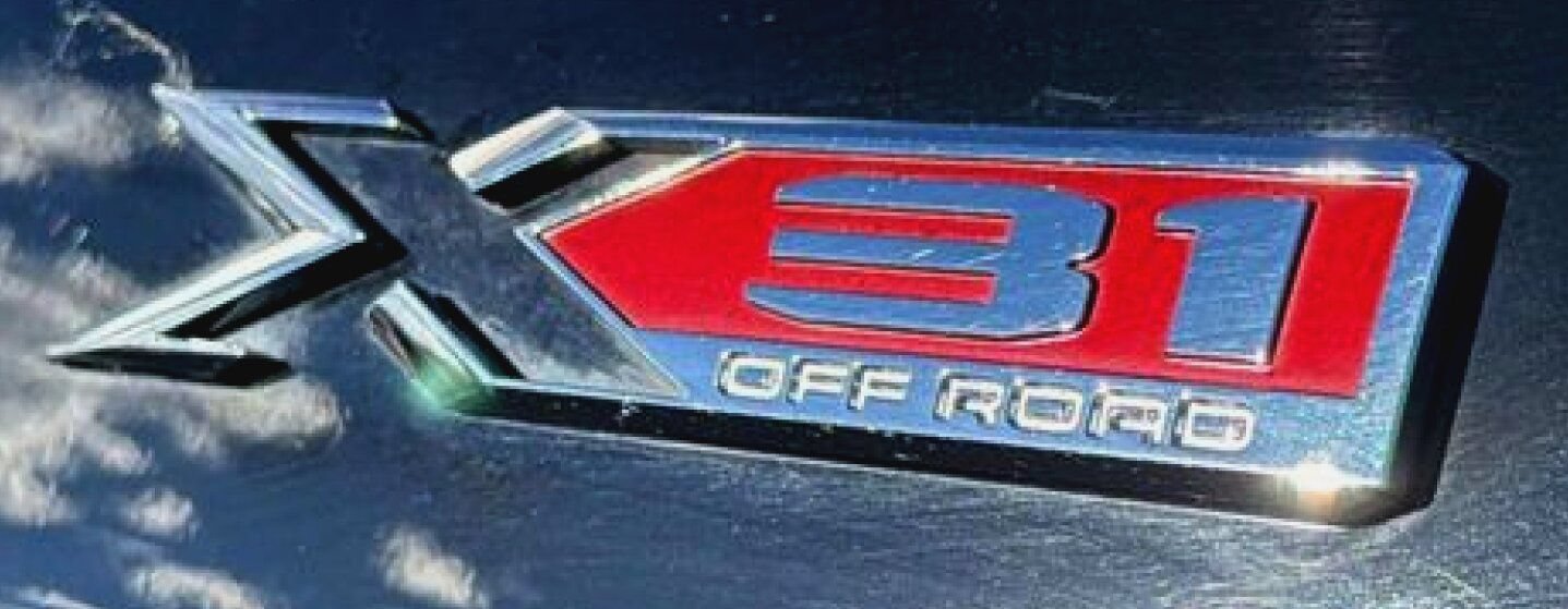 Used 2023 GMC Sierra 1500 Elevation w/ X31 Off-Road Package AWD/4WD image 25